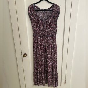Old Navy Purple and Blue Floral Dress has Sophia Loren vibe